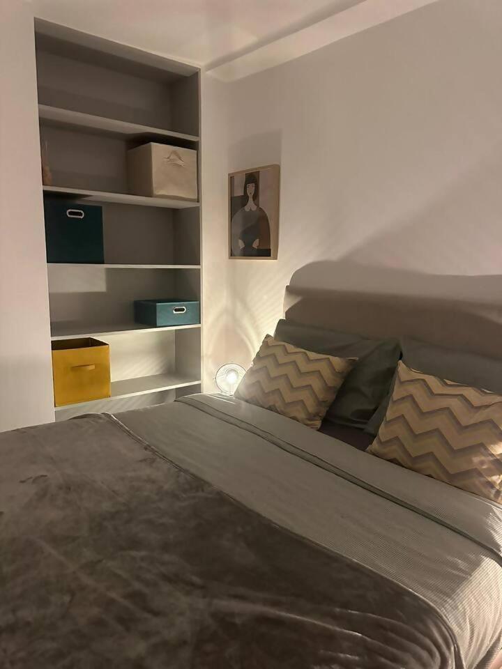 Stylish Renovated Apartment In Chiado Lisboa Dış mekan fotoğraf