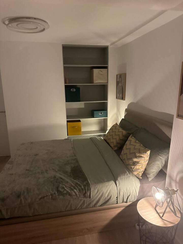 Stylish Renovated Apartment In Chiado Lisboa Dış mekan fotoğraf